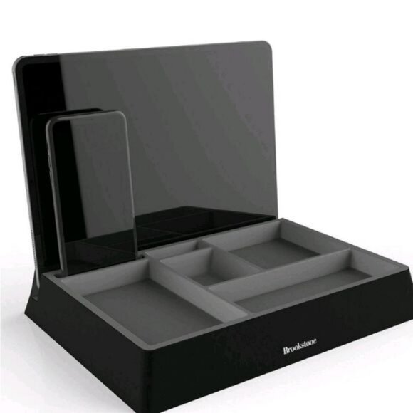 Brookstone Tech Dresser Valet - Picture 4 of 6